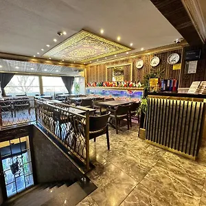 زيارة الفندق