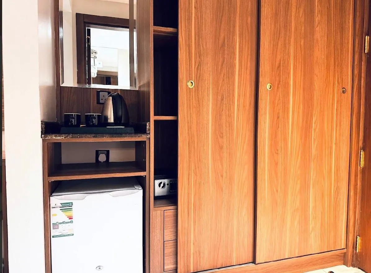 Rowaa Al Azizia Hotel مكة